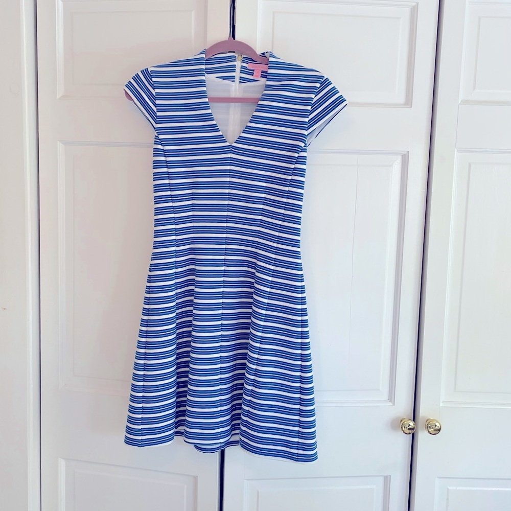 Lilly Pulitzer XS dress. Like New